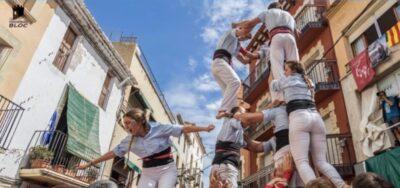 Una exposició fotogràfica repassa els 45 anys d’història dels Nois de la Torre