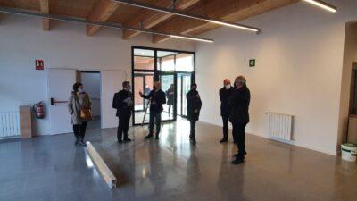 El conseller d’Educació, Josep Bargalló, visita el nou edifici educatiu del Catllar
