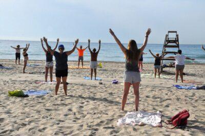 Torredembarra organitza noves activitats esportives gratuïtes a la platja de la Paella entre abril i juny