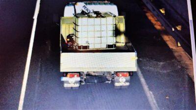 Condueix una camioneta amb la ITV caducada i sense assegurança i provoca un accident a Torredembarra