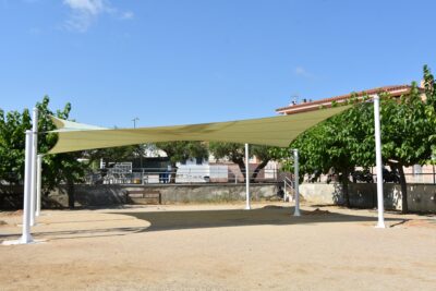La Zona Esportiva Municipal de Torredembarra estrena una pèrgola a la pista de petanca