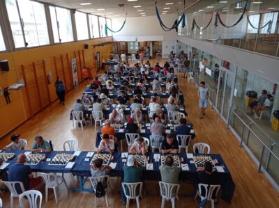 El 22è Open Internacional d’Escacs de Torredembarra arrenca amb 112 jugadors inscrits