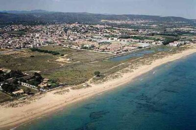 Localitzat un altre os humà a una platja de Torredembarra