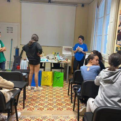 La Regidoria de Sostenibilitat organitza tallers de reciclatge per a joves i escolars