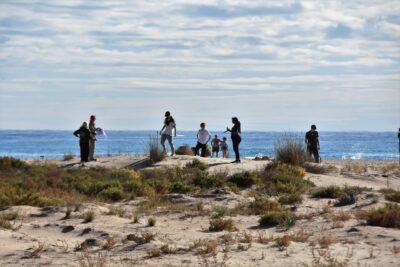 Una cinquantena d’estudiants europeus faran estudis a les dunes experimentals de la platja de la Paella