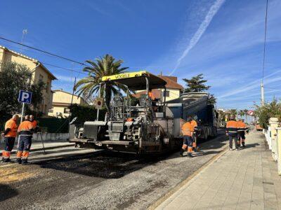S’inicien les obres d’asfaltat de vuit carrers de Torredembarra