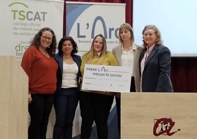 L’Arc Serveis entrega el premi del II Concurs de Projecte Socials per a gent gran de la URV