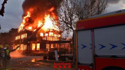 Crema el restaurant d’un càmping a Roda de Barà