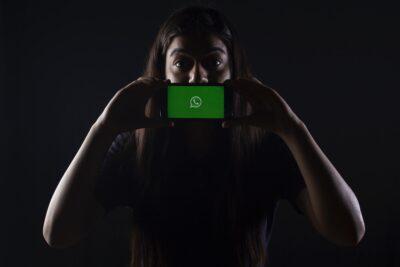 WhatsApp ja permet editar missatges enviats