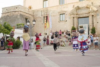 Els Nans de la Torre estrenen vestits