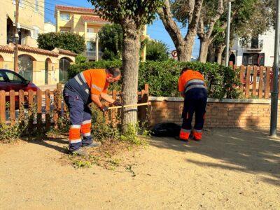 La Brigada incorpora dos operaris destinats exclusivament a parcs i jardins