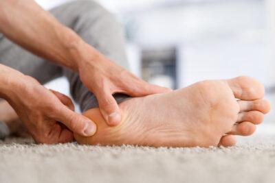 Fasciïtis Plantar: Com prevenir, diagnosticar i tractar aquesta dolorosa afecció del peu