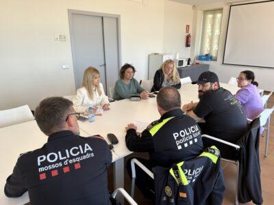 Reunió amb comerciants per impulsar accions en matèria de seguretat