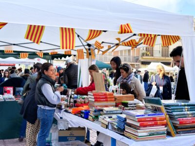 Sant Jordi amb autors locals