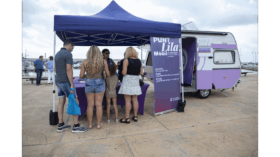 Punt Lila mòbil al mercat setmanal de Torredembarra el 29 de juliol