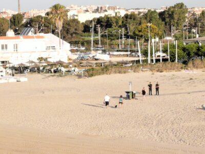 La Policia Local intensifica la campanya de control d’animals de companyia a les platges