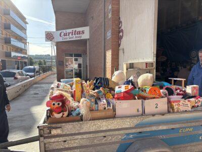 Prop de 500 joguines recollides a Torredembarra amb la campanya ‘Cap infant sense joguina’