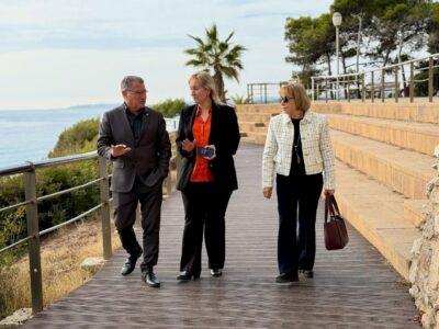 Visita de la subdelegada del Govern a Roda de Berà