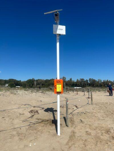 S’instal·len polsadors SOS a les platges de Torredembarra