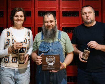 Èxit local al Barcelona Beer Challenge 2026: La cervesa ‘La Fosca’ de Salomó es penja la medalla de bronze