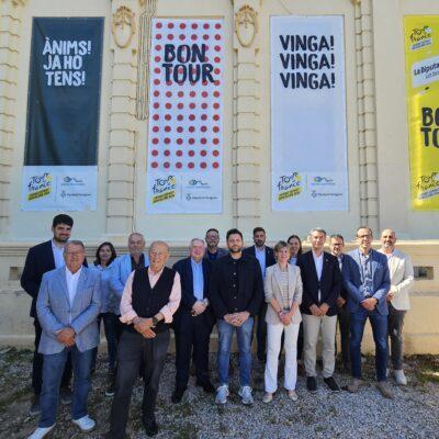 La presidenta de la Diputació i alcaldes dels municipis de pas comparteixen els preparatius per acollir el Tour