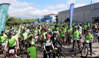 Èxit de participació a la Pedalada Popular que supera els 400 participants