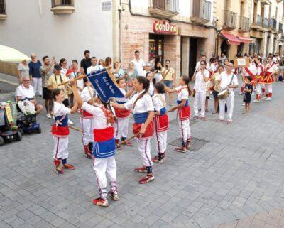 El Ball de Bastons de Torredembarra celebra els seus primers trenta anys